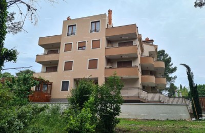 Premantura. Two-story apartment! Close to the beach! 100 meters to the sea.