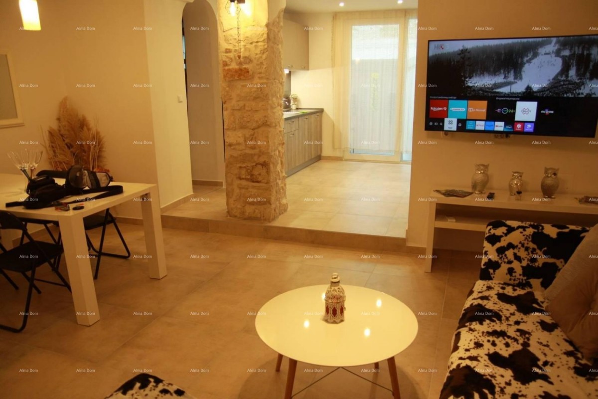 Apartment in the center of Pula, 79 m² 4