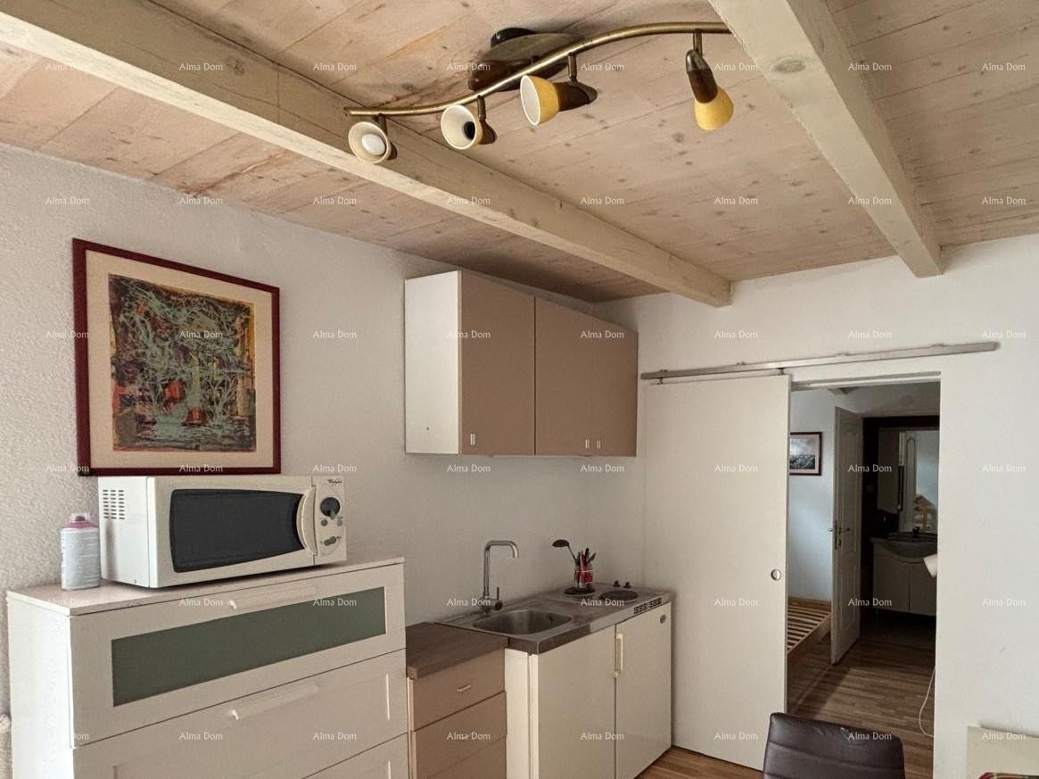 POLA - casa in ottima posizione (2 spazi separati) 13