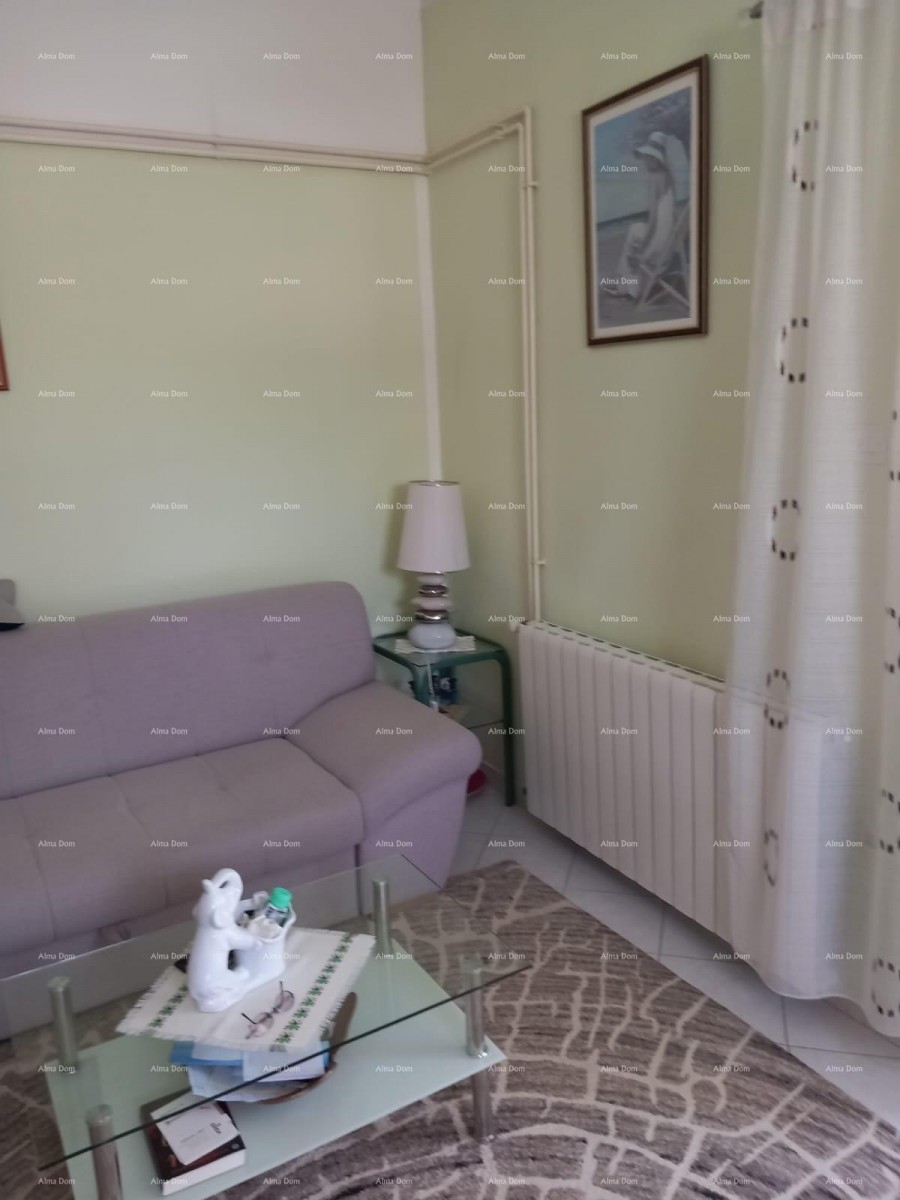 For sale: Family house in Pula with a separate apartment. 16
