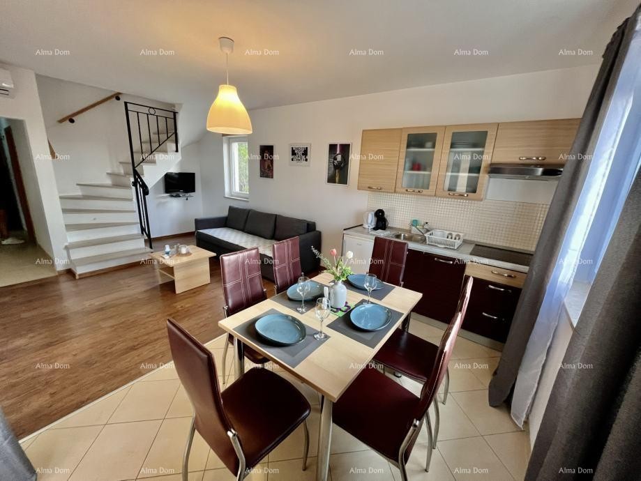 Prodaje se dvosoban, dvoetažni stan blizu Poreča Špadići – 82 m². 3