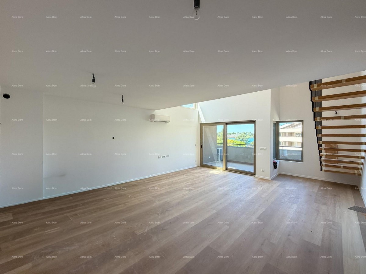 DVOETAŽNI APARTMA V CENTRU POREČA 1
