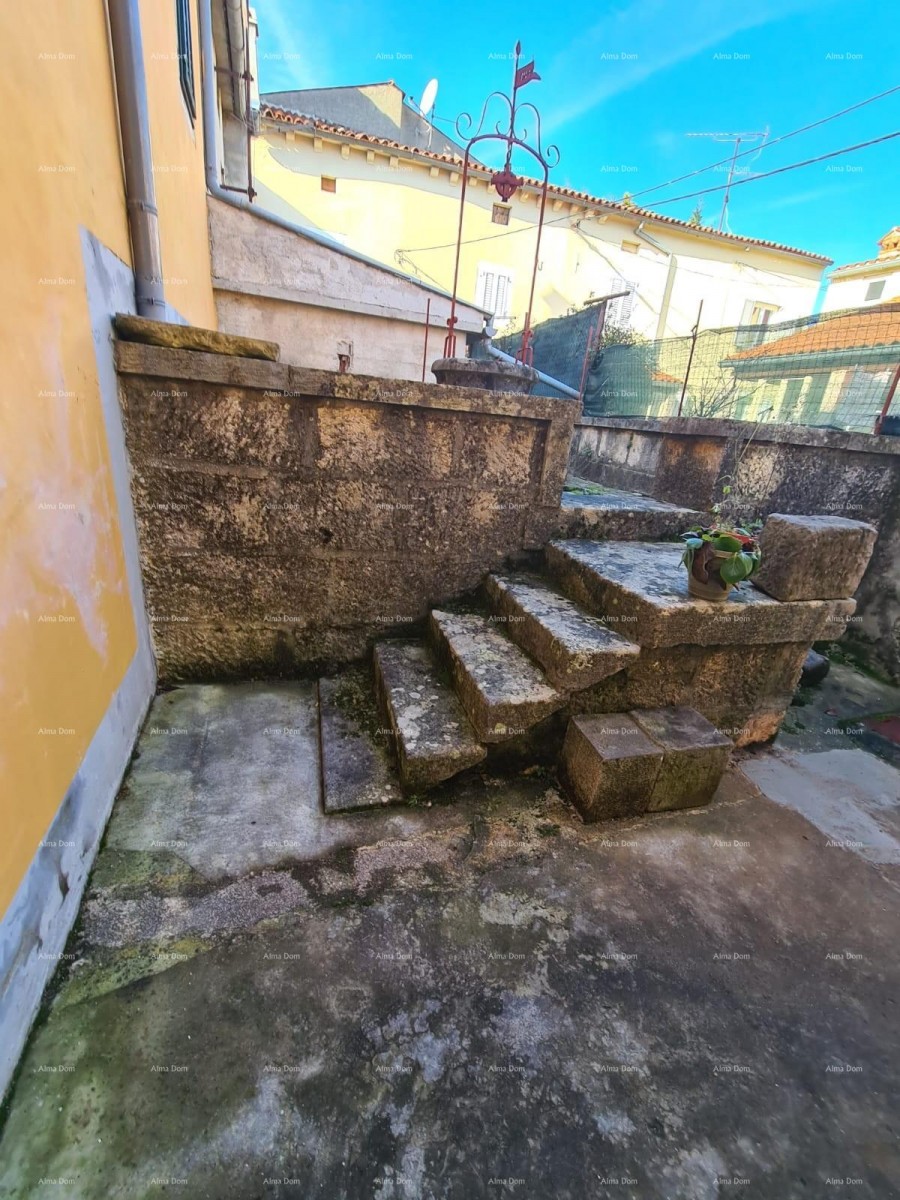 Prodaja! Dvije renovirane istarske kuće u Marčani. 29