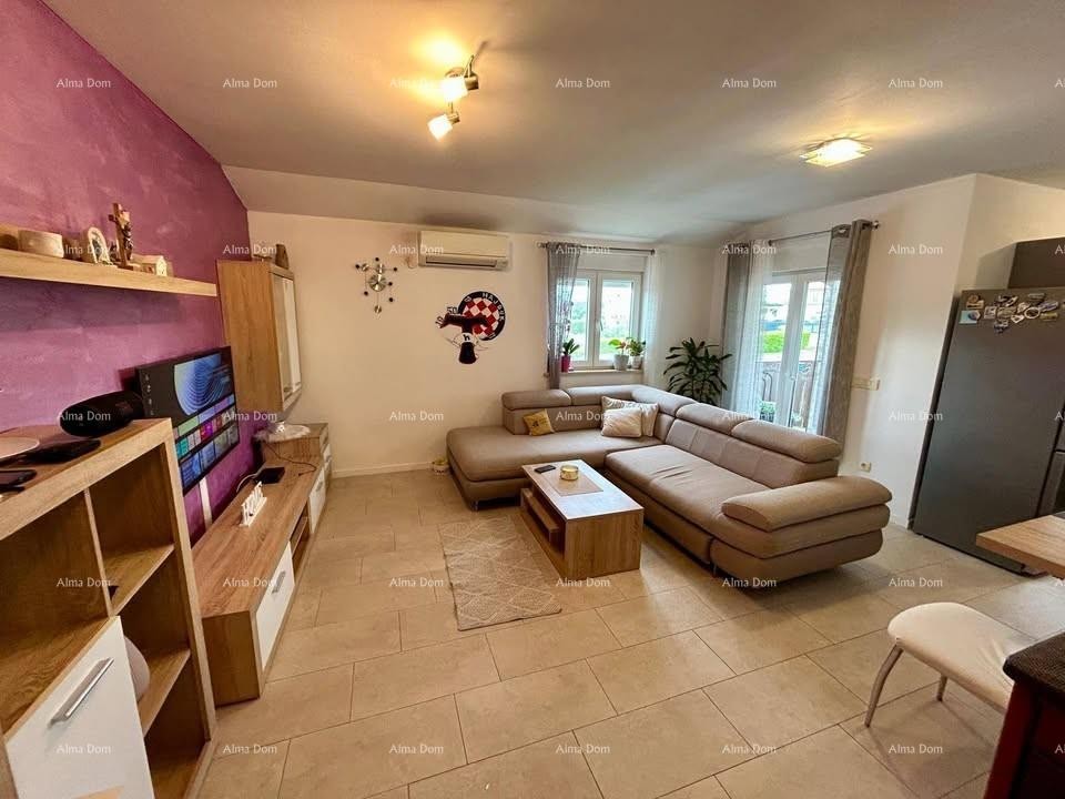 Prodaja stanovanja – 65 m², Novigrad 7