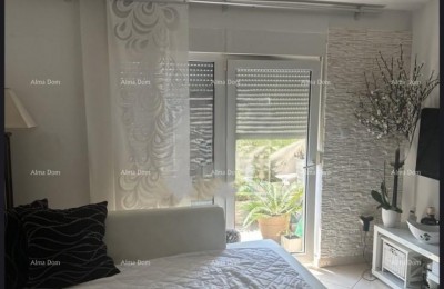 Продается двухуровневая квартира в Пуле