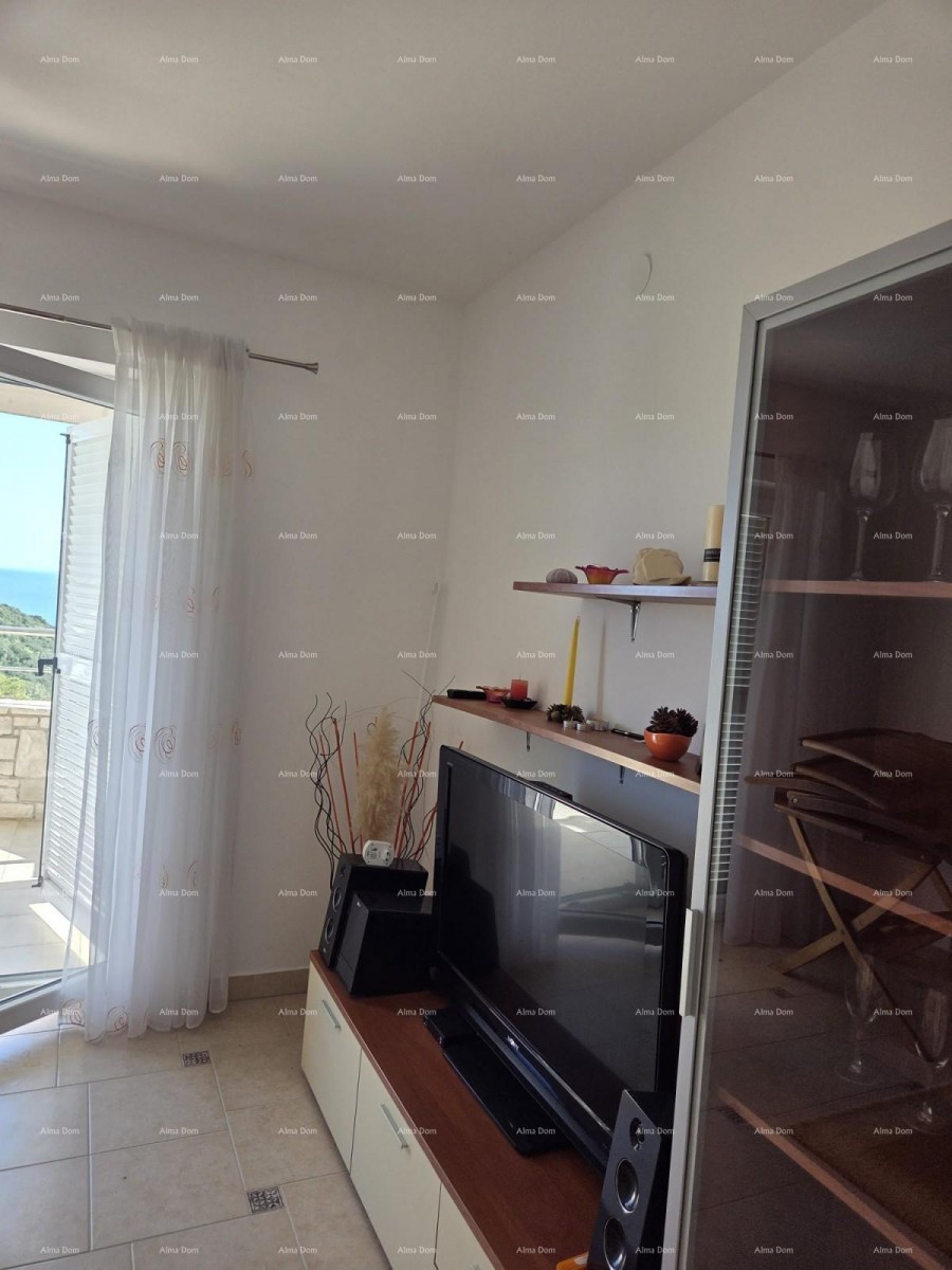 Prodaje se šarmantan stan 60 m²,  Duga Uvala, pogled na more 22