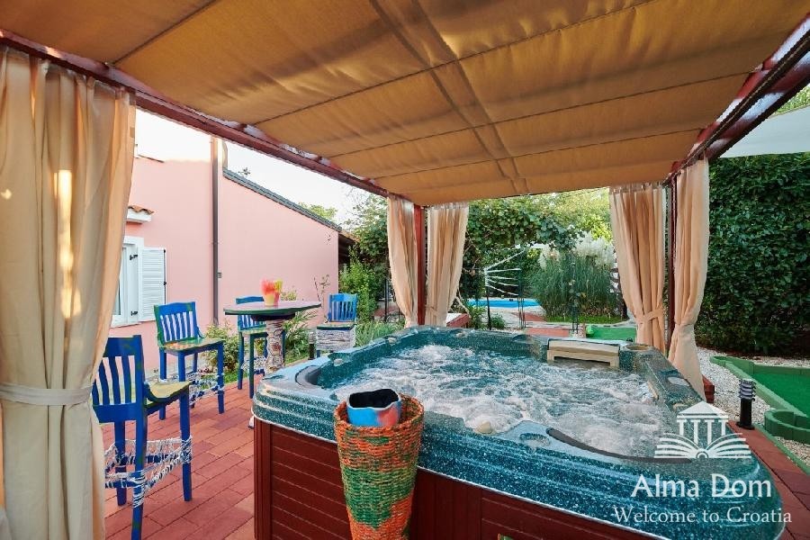 House, near the city of Umag. 42