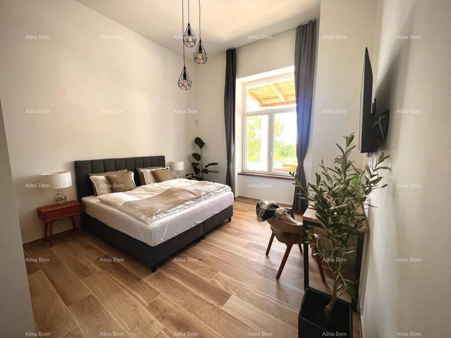 Bella e moderna casa in vendita, Parenzo 10