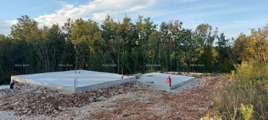 Gradbena parcela nedaleč od Tinjana! Dovoljenje za gradnjo duplex hiše! 2