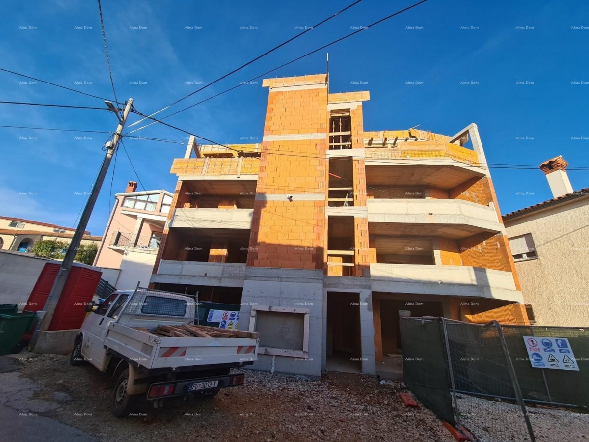 Prodaja - stan s terasom v novem stanovanjskem projektu, Ližnjan! S7 9