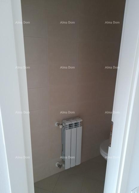 Top lokacija! Prodaja stana s garažnim parkirnim mjestom u neposrednoj blizini centra grada, Pula! 8