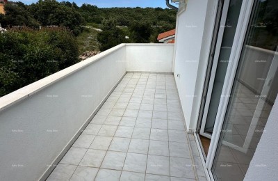 STAN – DUGA UVALA, 40 m² + TERASE!
