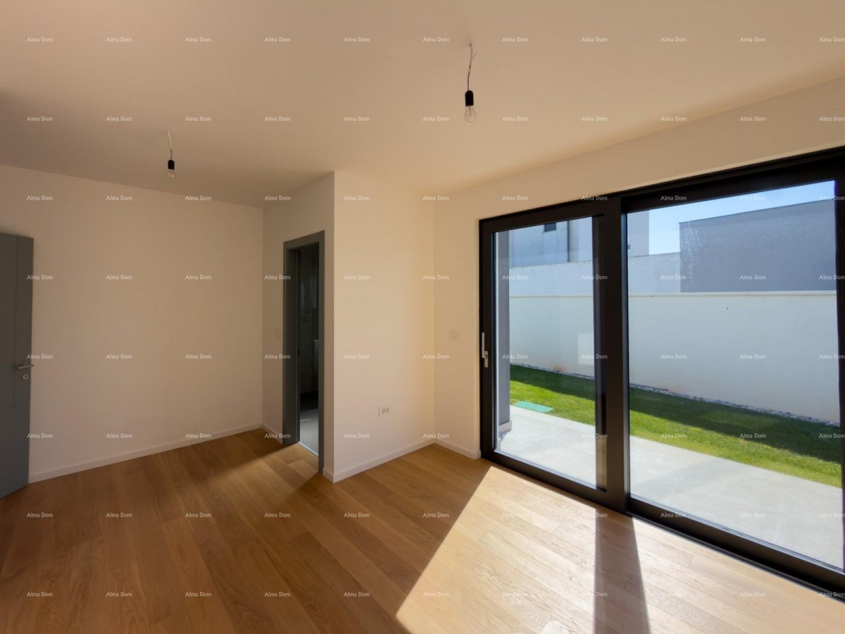 Nova moderna vila blizu morja! 12