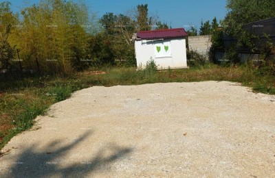 PRODAJA GRAĐEVINSKEGA ZEMLJIŠČA 370m2 – KRNICA, ISTRA