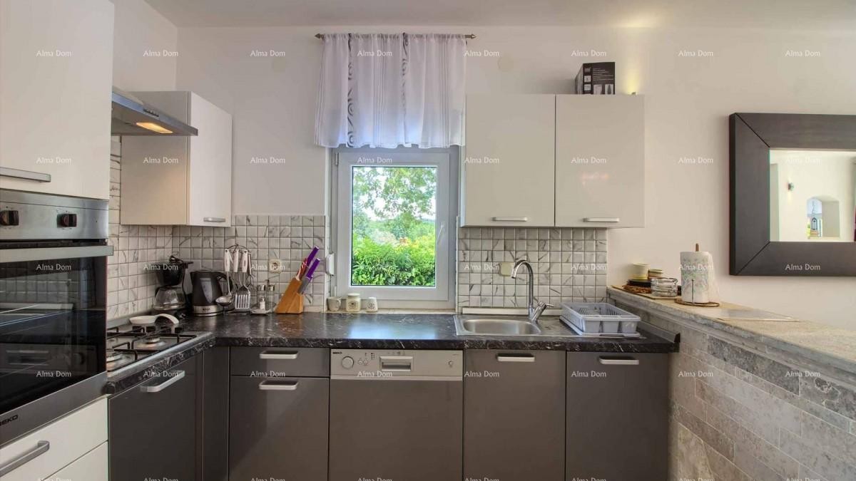 House with a pool in Medulin 8