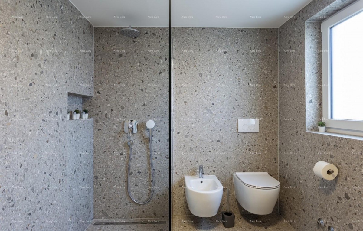 Современный дом в Медулине, 800 м от центра и 150 м от моря – идеален для семьи или инвестиций! 15