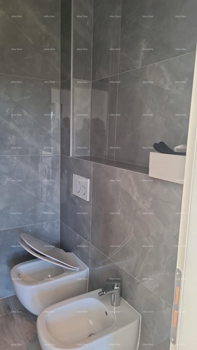 Appartamento moderno con due posti auto, nel blocco B, vicino a Umago! s2 13