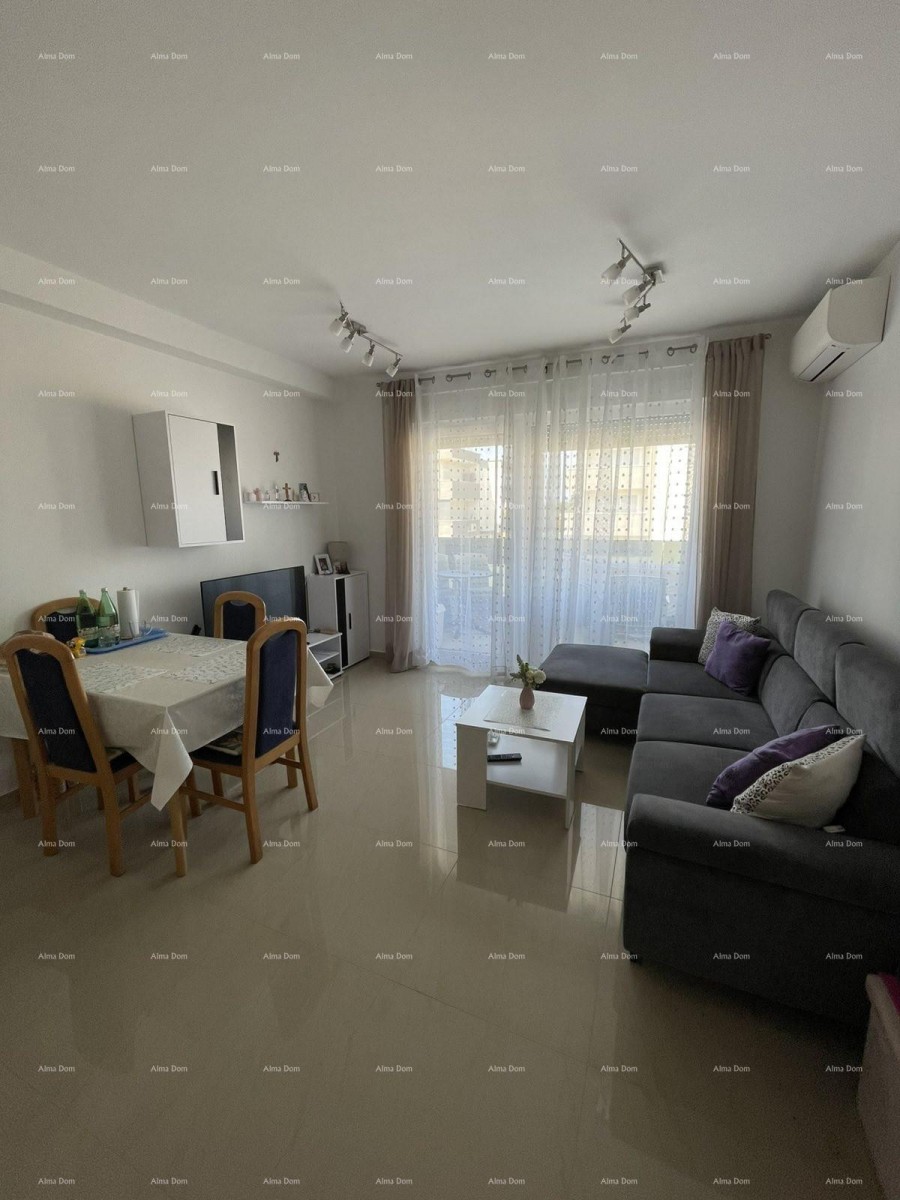 Pula – moderno i potpuno namješten stan od 44 m2 u novogradnji s prostranom terasom 1