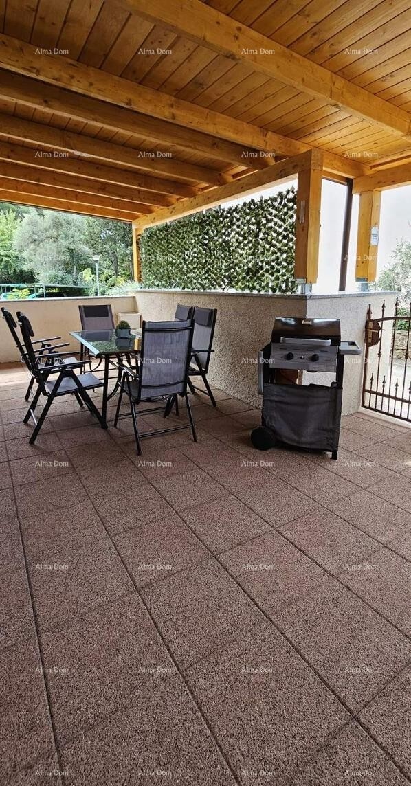 Novigrad, stan površine 52 m² 7