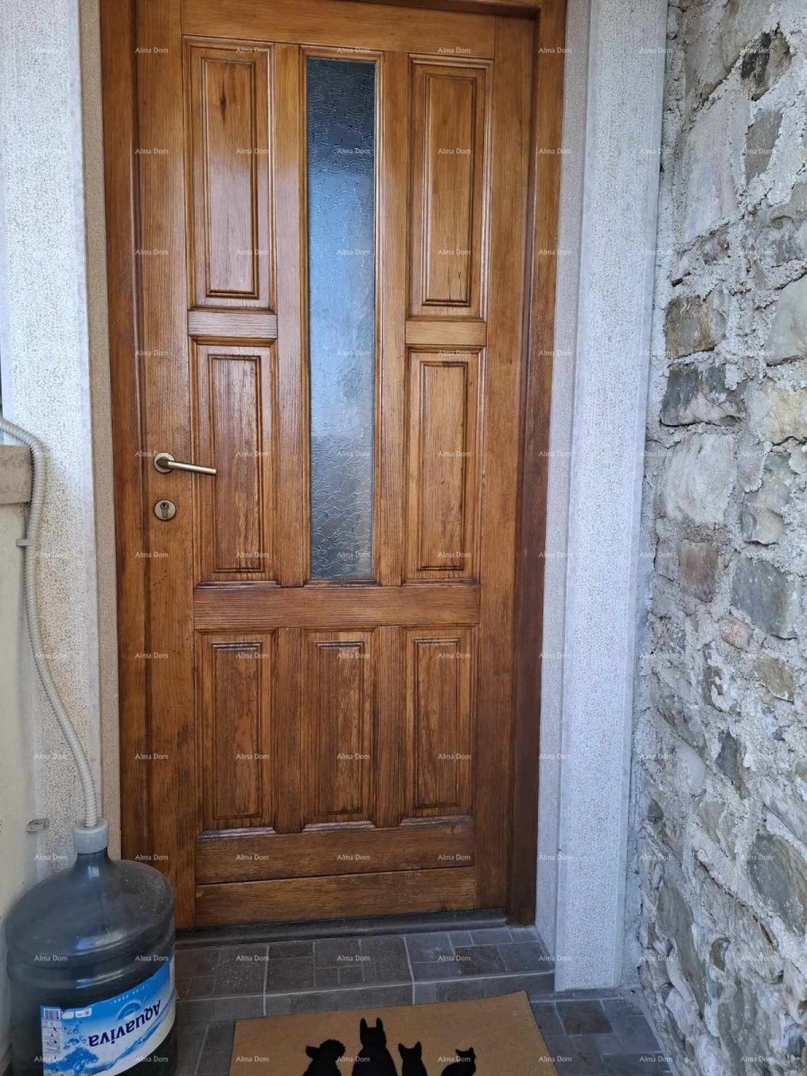 Prodaje se kamena kuća u nizu, nanovo obnovljena, Buje! 3