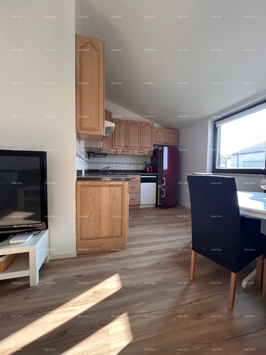 Medulin. Two-bedroom apartment with a view right by the sea 2
