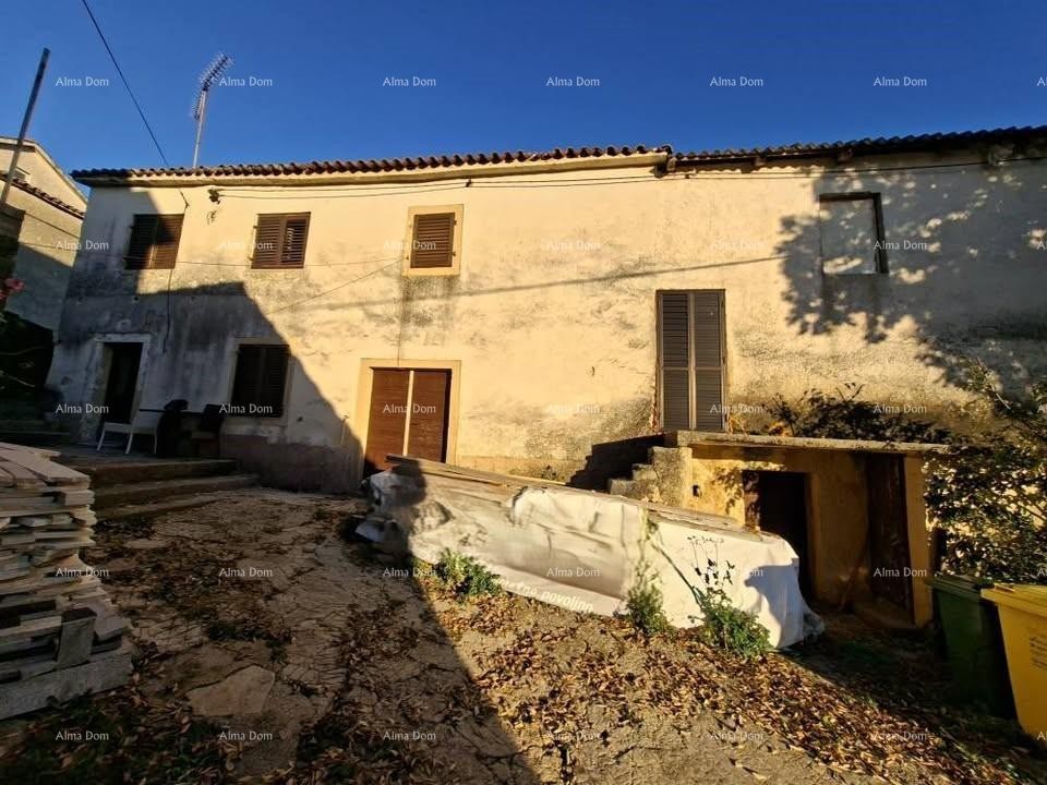 Old Stone House with Garden, Near Pazin 1