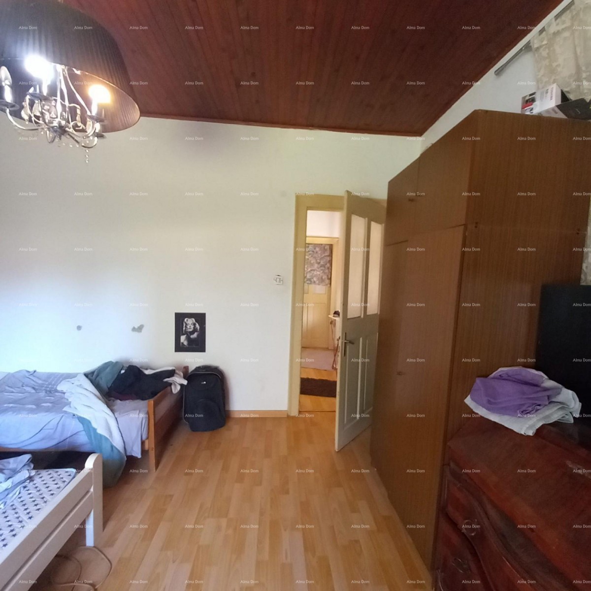 Pula!  Prizemnica s velikim vrtom i terasom. 8