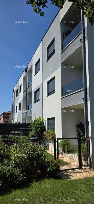 Prodaje se stan u Puli 2