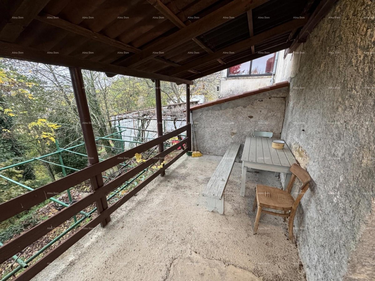 Продажа - каменный истарский дом с земельным участком, в небольшом населённом пункте, близ Бузета! 5