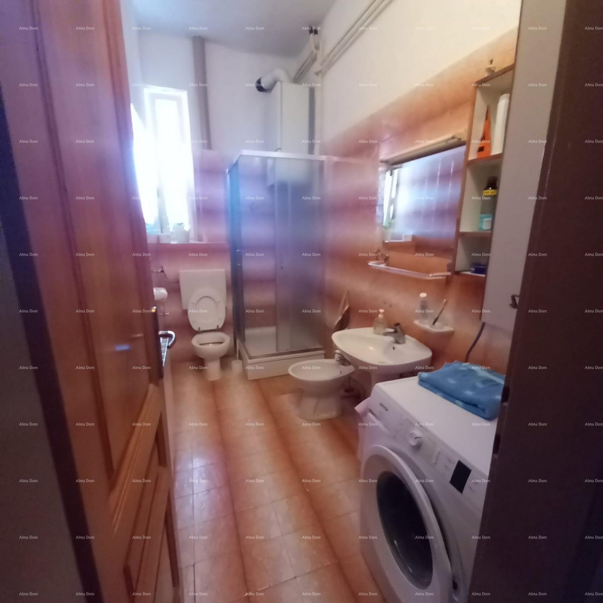 Prodamo stanovanje v centru Pule! 13