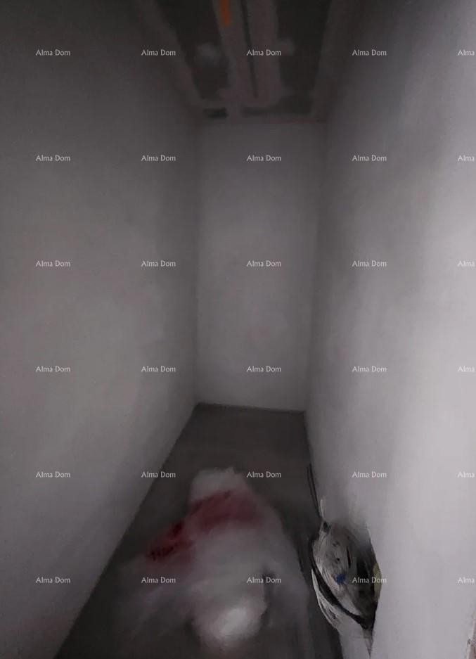 Prodamo hišo, okolica Raš 10