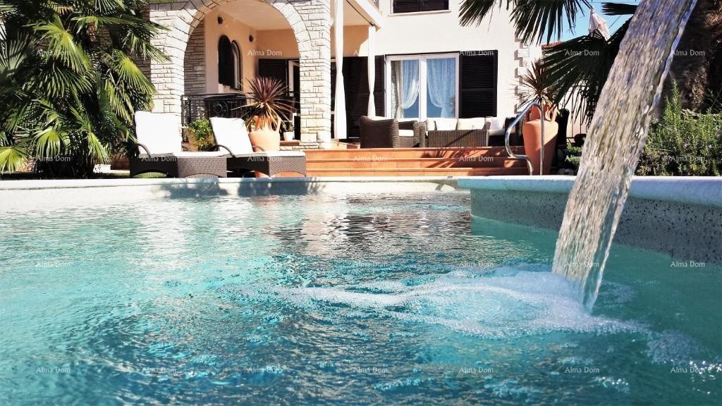 Umag Punta. First row to the sea! With swimming pool! 4