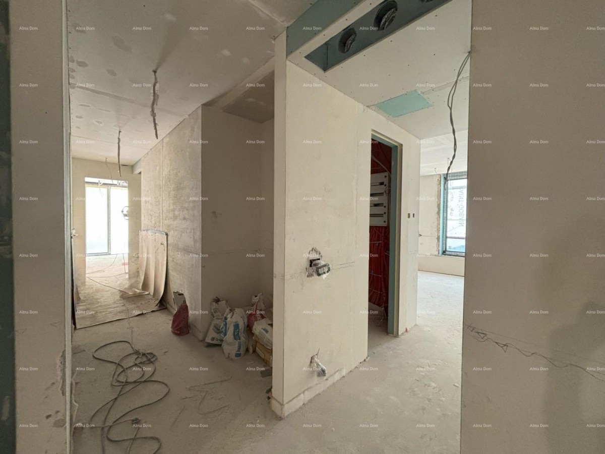 ROVINJ - sale of an apartment in a luxury residence by the sea / S5 27