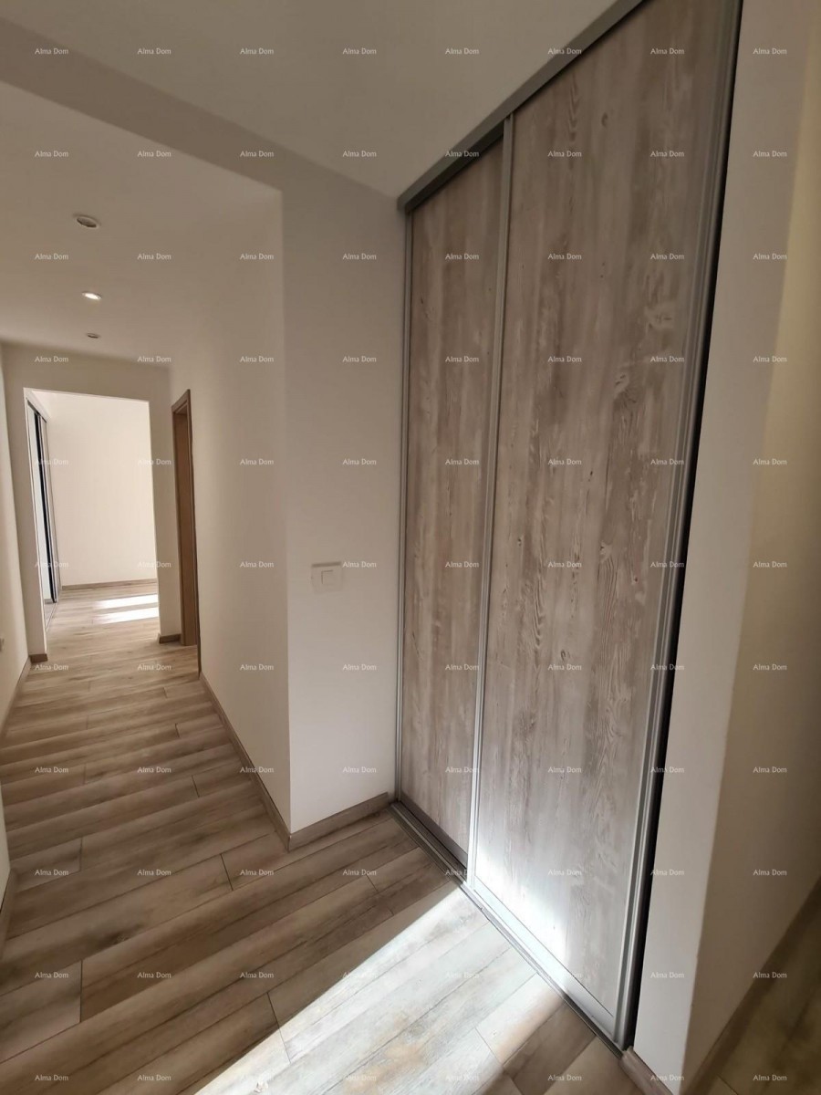 Пула – отремонтированная двухкомнатная квартира в центре, 72,83 м² 9