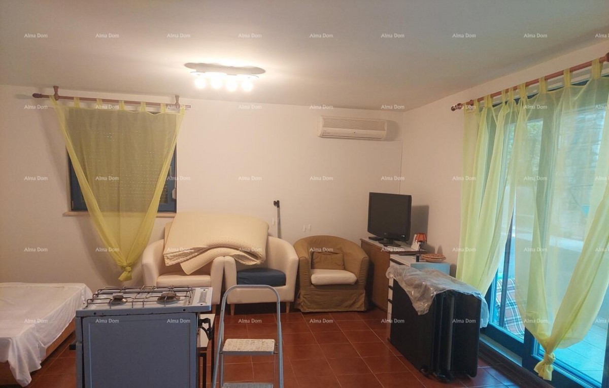 ZAMBRATIJA – TWO APARTMENTS, 300 m FROM THE SEA 4
