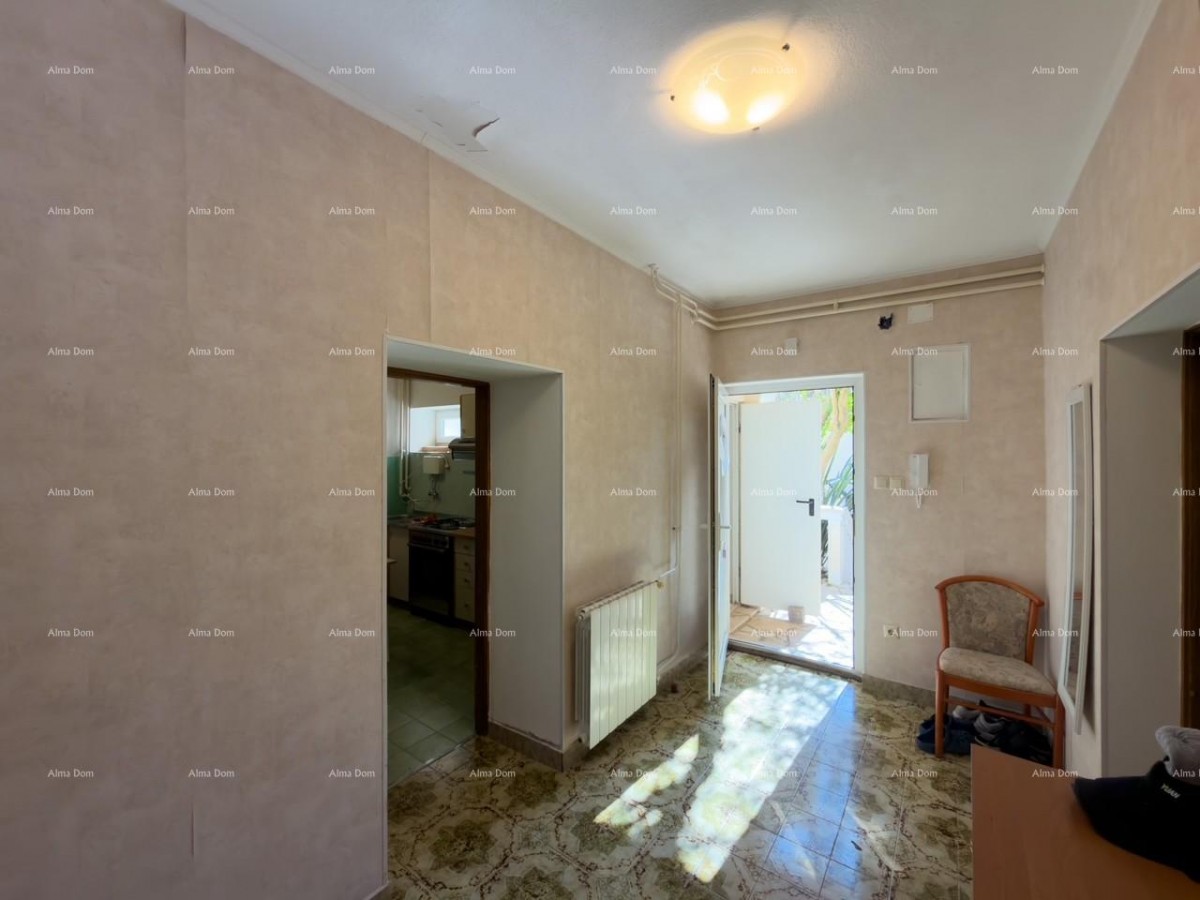 Ližnjan, renovated and fully furnished house with a garage and a cellar 43