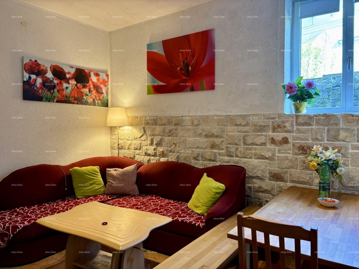 PULA, center – prodaja / stan 55 m² z vrtom in parkirnim mestom 3