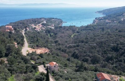 FOR SALE: BUILDING LAND WITH PROJECT – IDEAL FOR INVESTORS