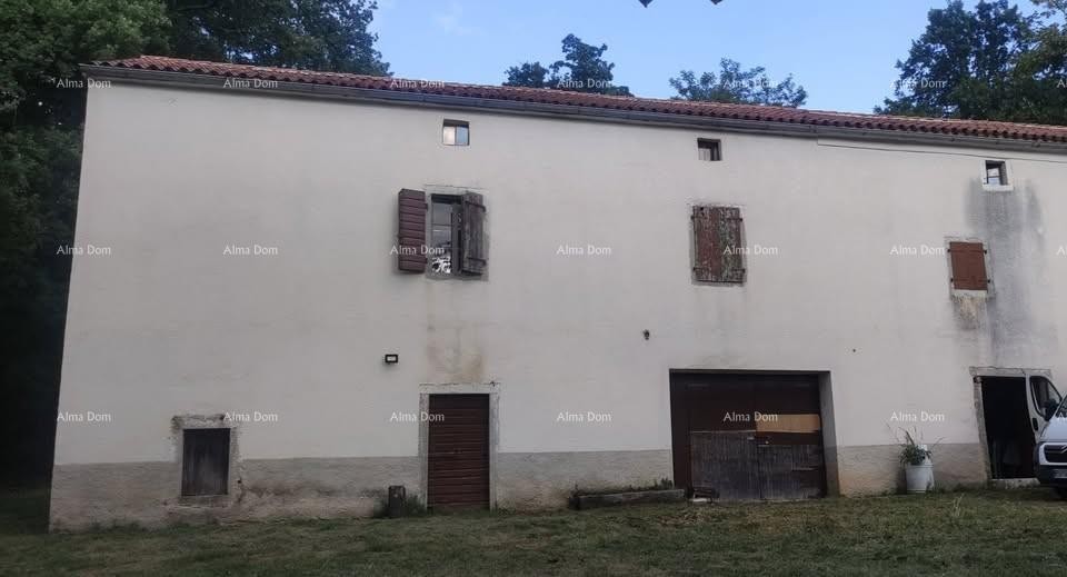 Large estate with two stone houses – Šumber 1