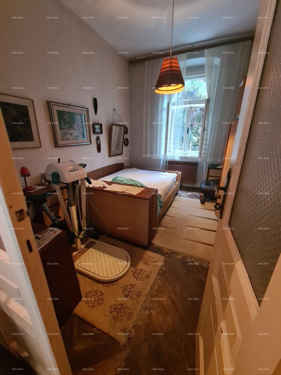 Stan u prizemlju s dvorištem i garažom – centar Pule 10