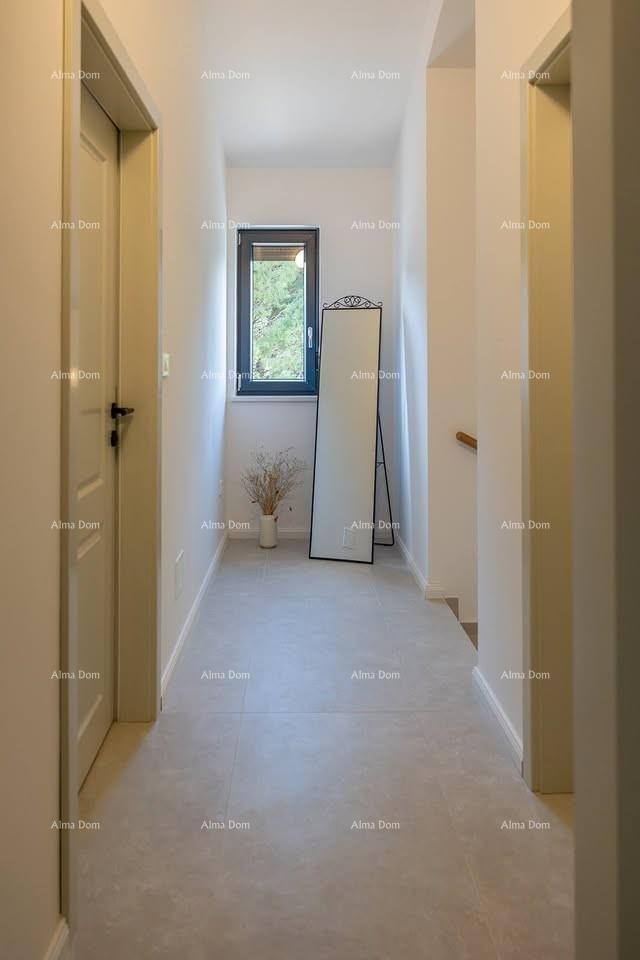 Casa a schiera, Valbandon 7