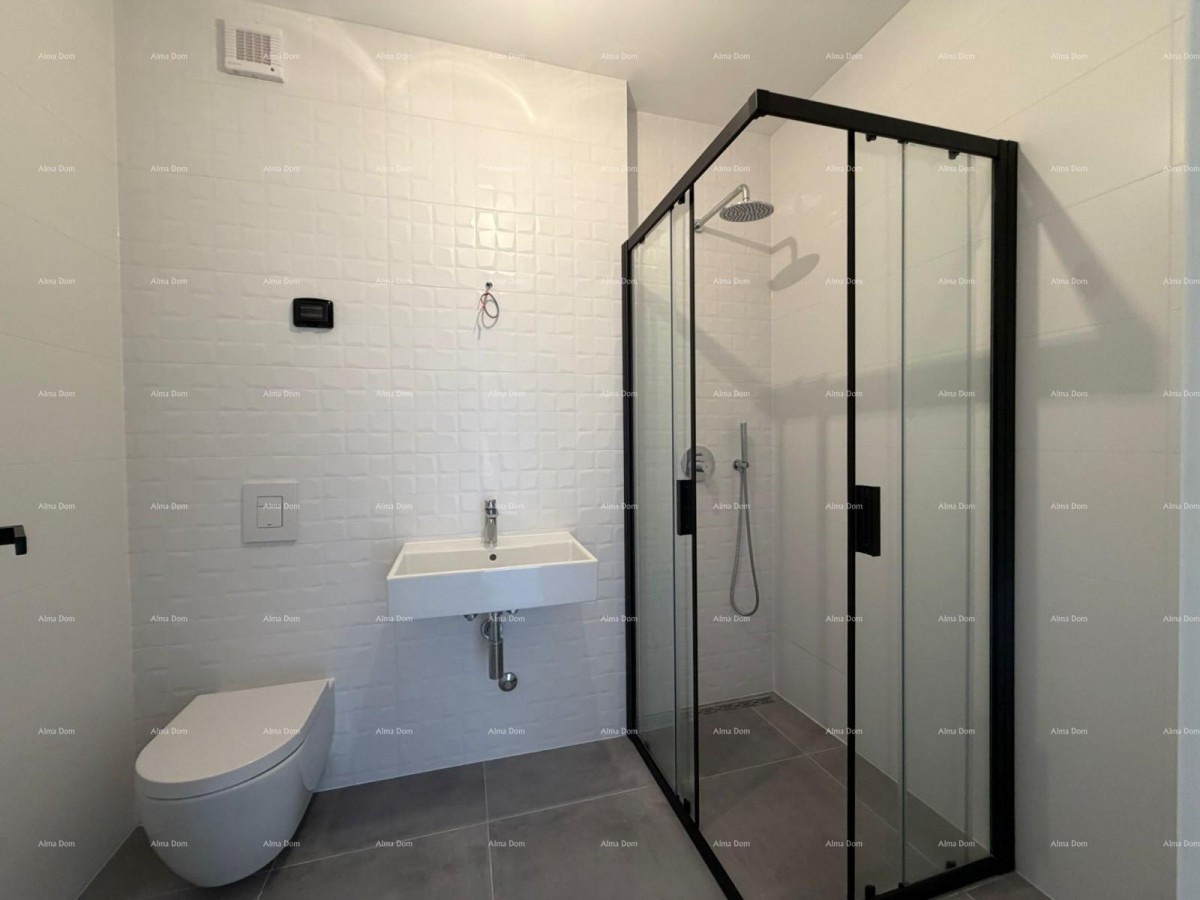 УМАГ – Новостройка! Квартира в современном жилом комплексе с двумя парковочными местами, S 2-22 17