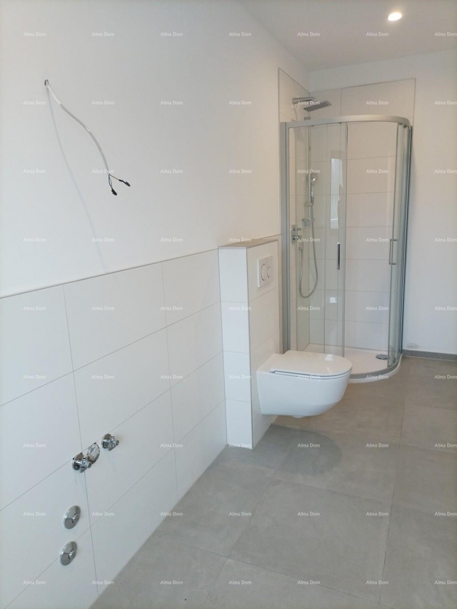 Moderna villa per le vacanze in un complesso chiuso con ville sulla costa del mare. 29