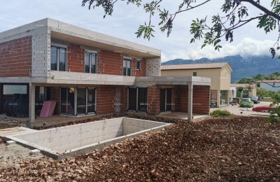 A beautiful new house. Labin