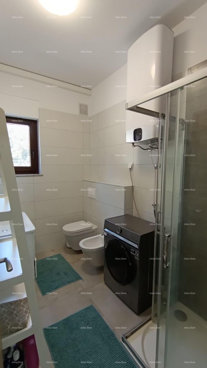 Apartma s teraso, parkirnim mestom in skupnim bazenom – Premantura 21