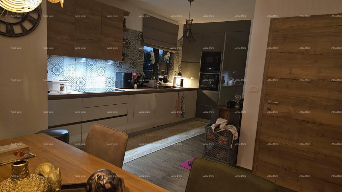 Beautiful house with a pool and garden near Labin 5