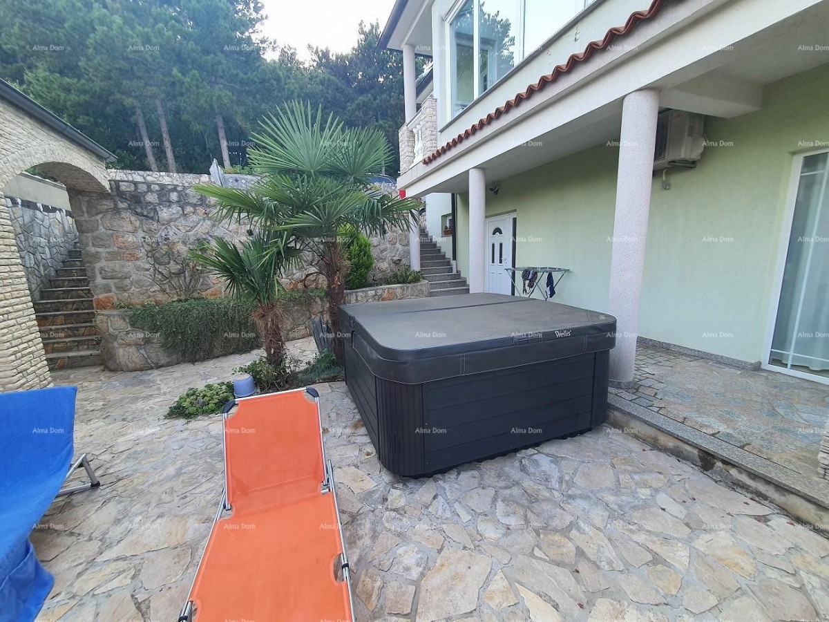 Apartment house with sea view 5