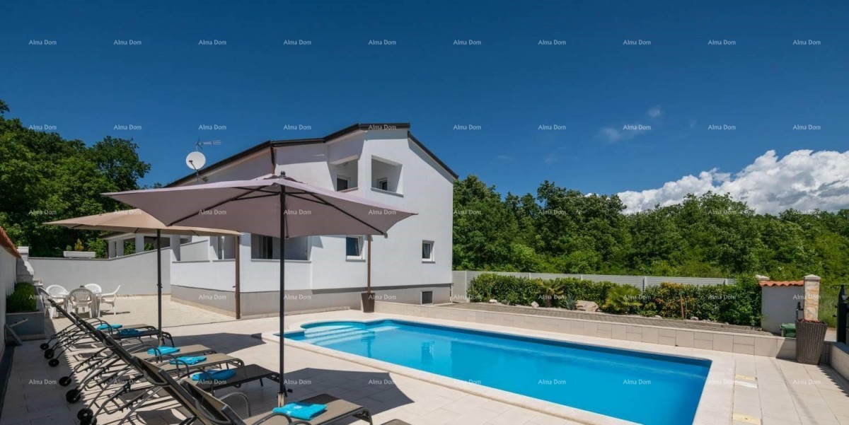 Двухквартирная вилла с бассейном – окрестности Пореча 1