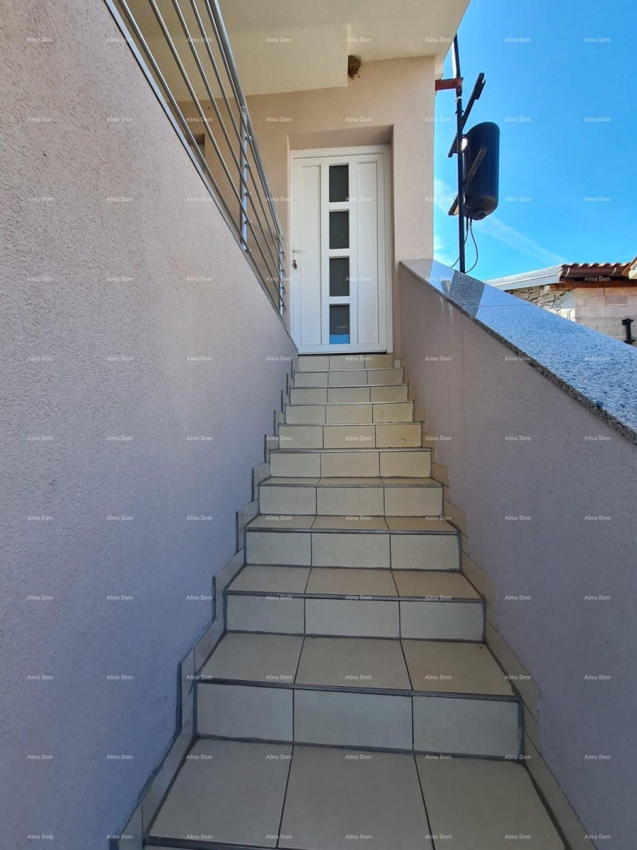 PEROJ, Appartamento al piano superiore, vicino al mare 15