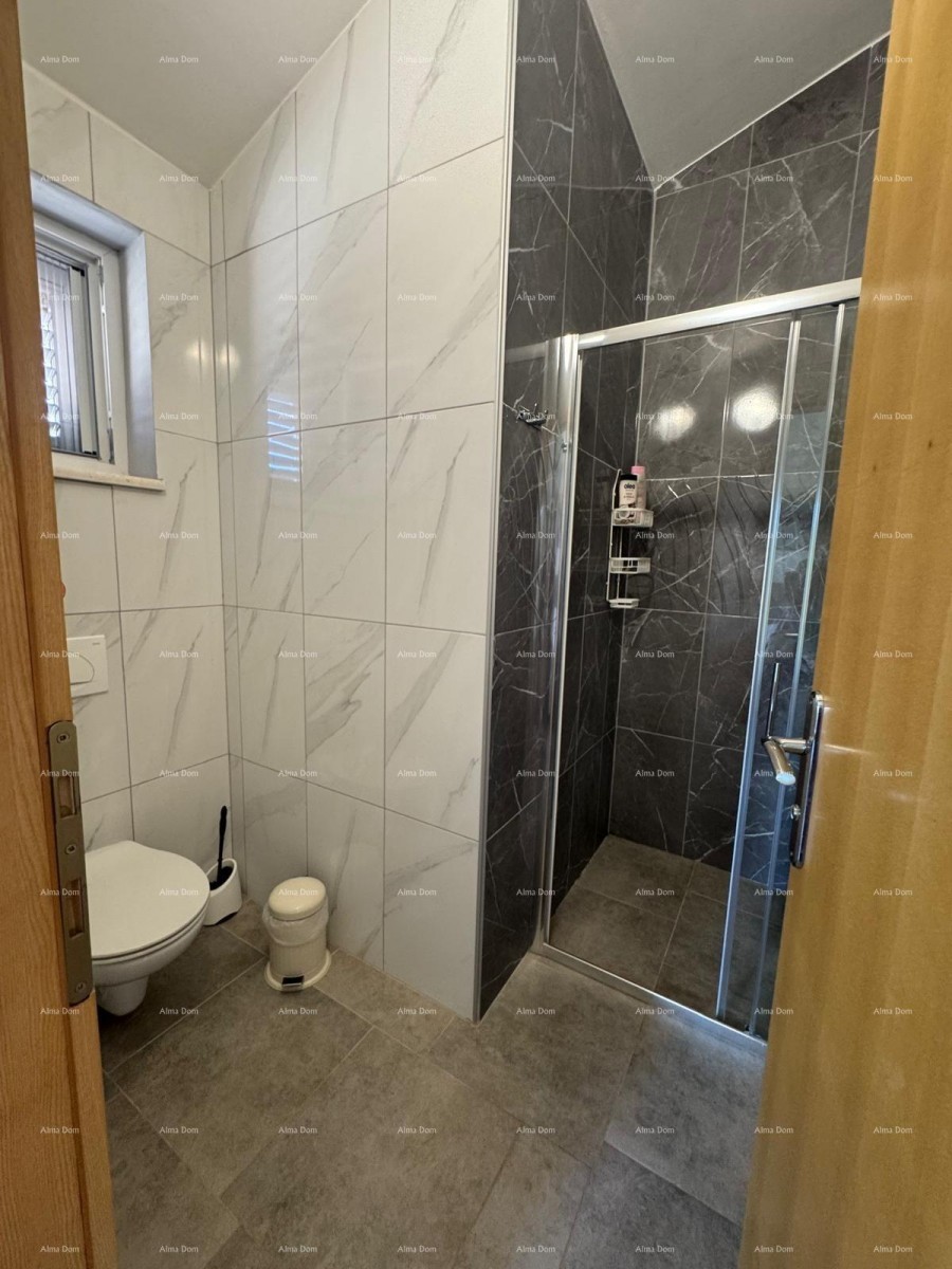 Sale - Modern duplex house with two separate residential units, Medulin! 38